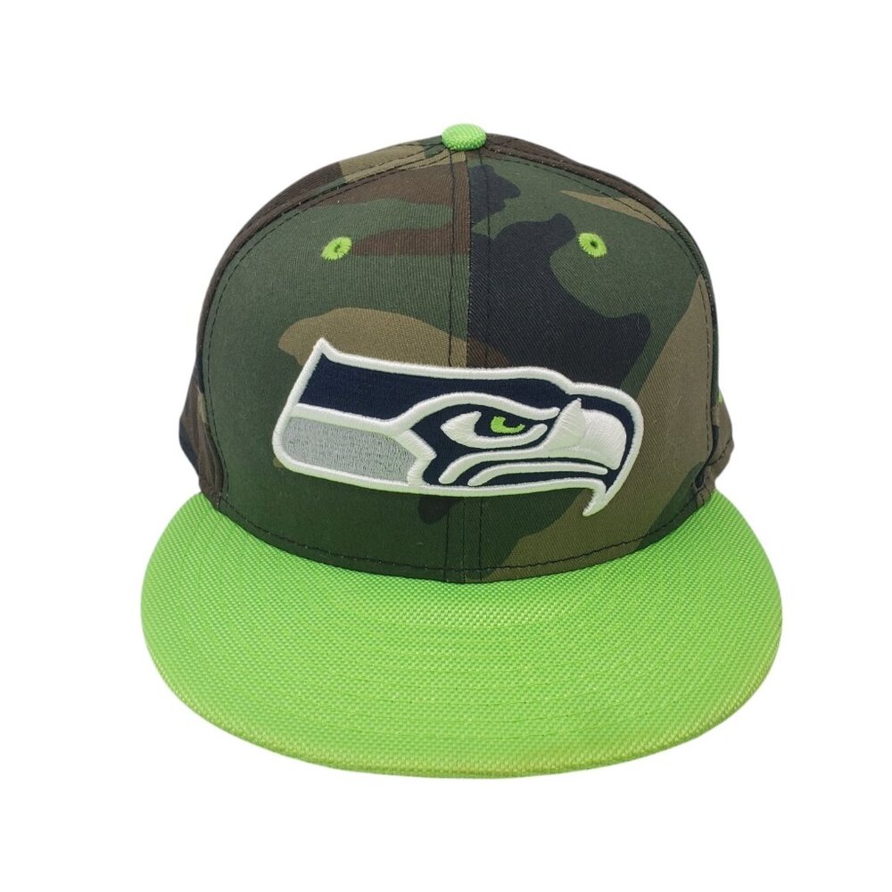 SEATTLE SEAHAWKS Hat Cap Football Neon/Camo Logo Pattern Fitted‎ 7 1/2 New Era